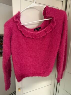 New Look Fuchsia Ruffle-Neck Fuzzy Sweater - Size XL